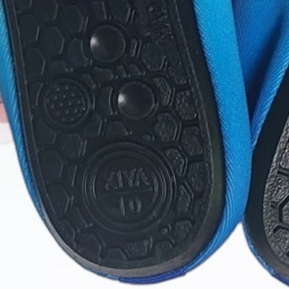 Bigib size 10 Toddler Blue Shark Non-Slip Swim Water Shoes ~ NEW